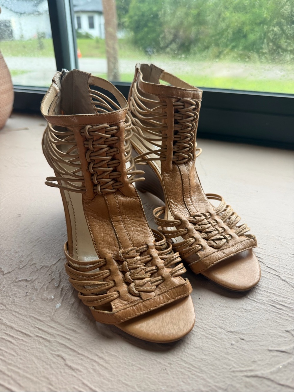 Enzo Angiolini Hardley Wedge Sandals, featuring a strappy cage design Size 8